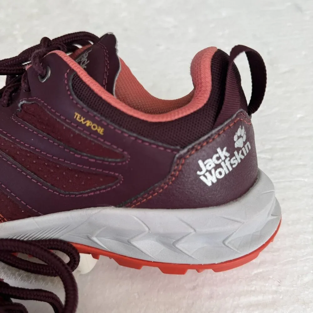 Size 7 - Jack Wolfskin Women's Woodland Texapore Low